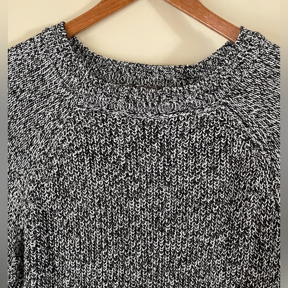 Ada Casey Casual Friday Sweater Size XS - Picture 2 of 11